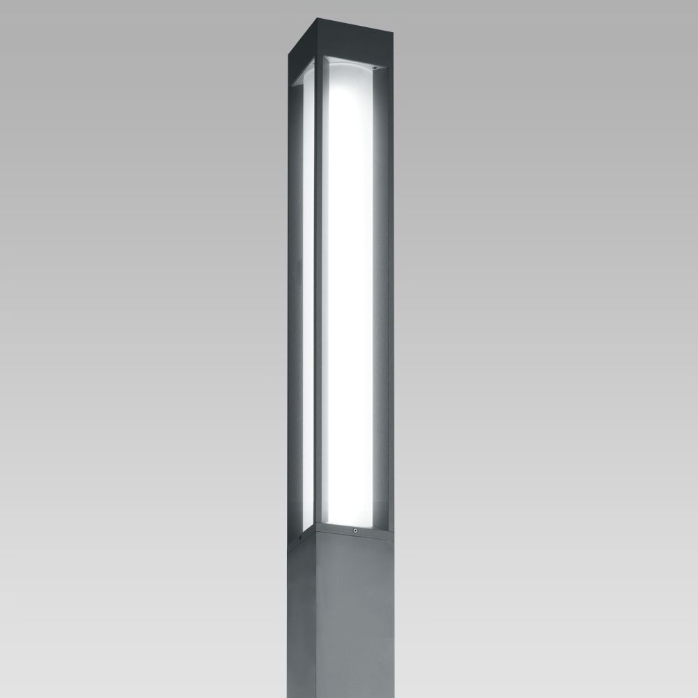 Eclairage urbain  Bollard light for urban and residentail lighting with a squared, elegant design, featuring excellent lighting performance