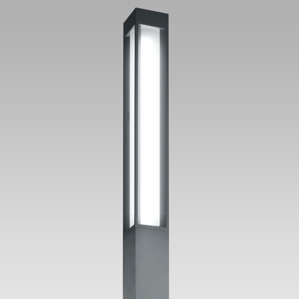 Illuminazione Urbana  Bollard per illuminazione urbana e residenziale dall'elegante design quadrato, con performance illuminotecniche eccellenti