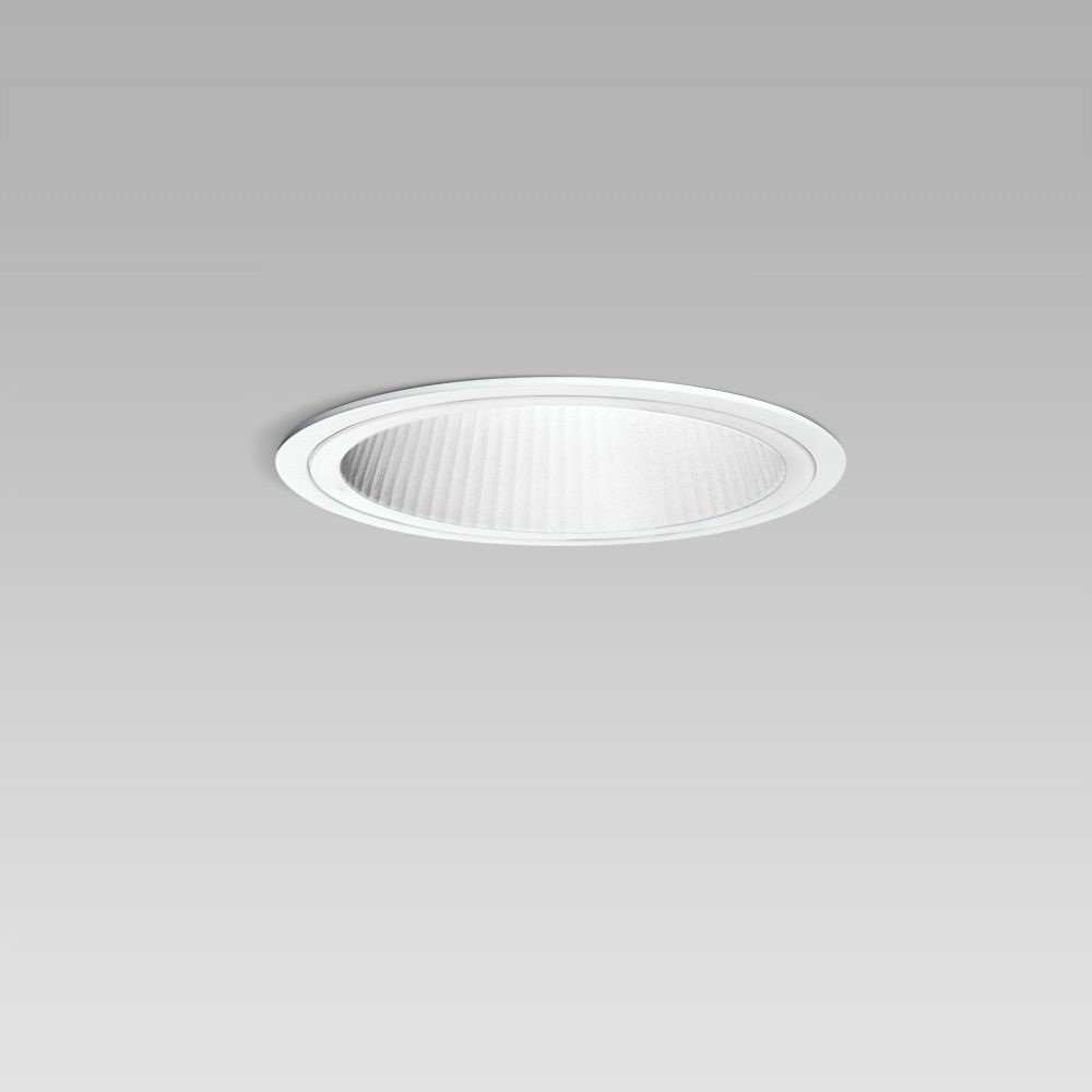 Ceiling recessed luminaire for indoor lighting with elegant round design, requiring a short installation depth, with white reflector and Professional LEDs